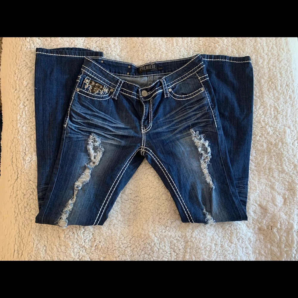 Boot cut jeans with Cheetah print Accents